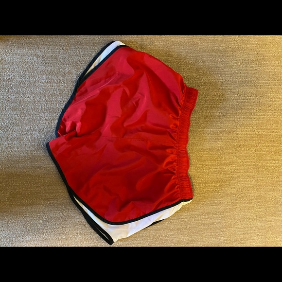 Nike Women's Running Shorts - Picture 4 of 4